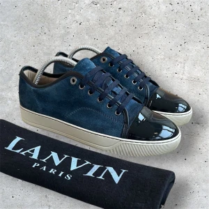 Lanvin Cap Toe | Uk 6 - Lanvins i uk 6 som motsvarar 40 men passar 41/42 - snygg och sällsynt färg - skick 9/10 - nypris 5500kr - medföljer dustbag - skriv vid frågor eller funderingar