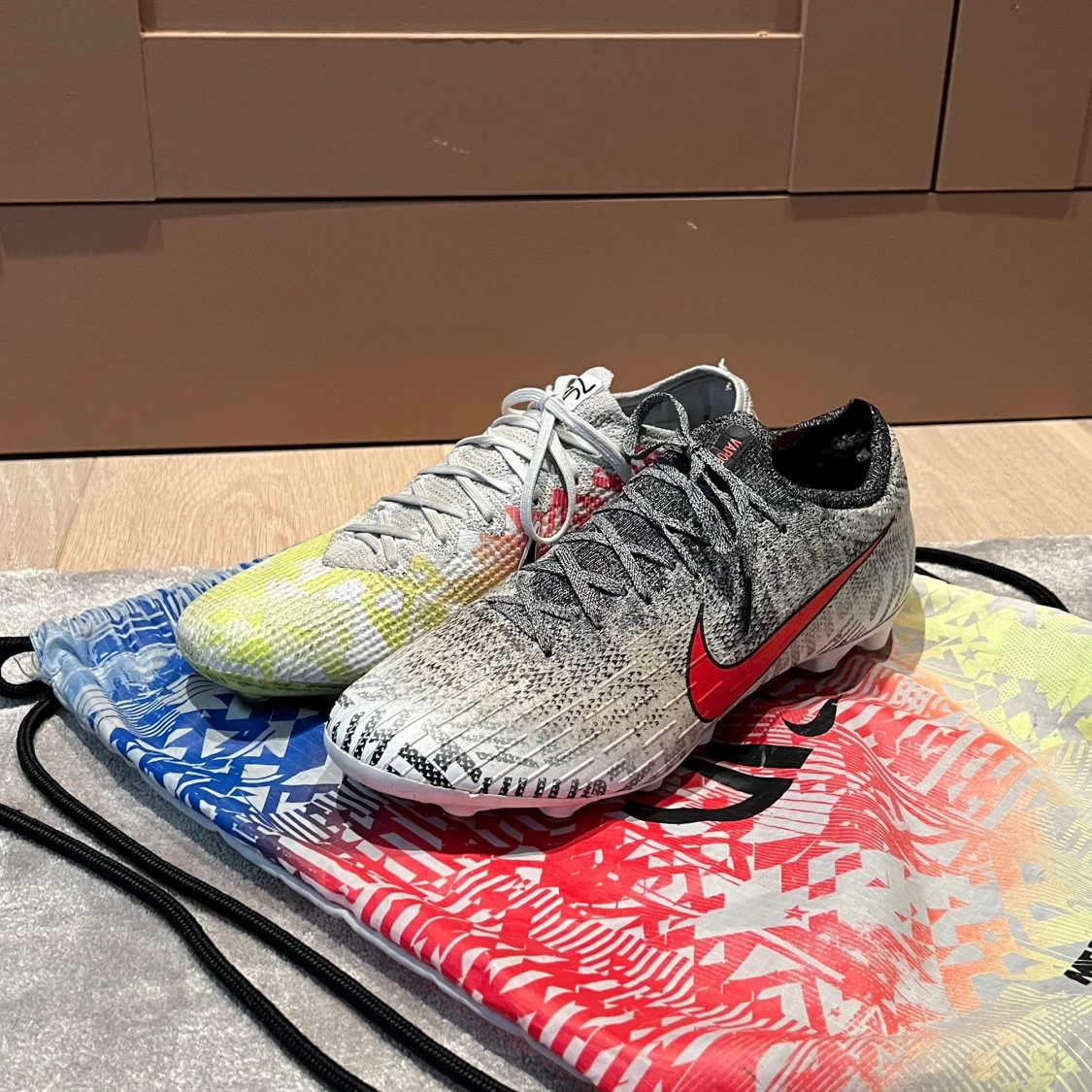 Nike mercurial, Vapor 13 Elite (höger), Vapor 360 Elite (vänster) - 1