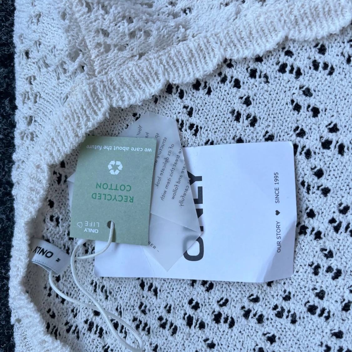 Vit spetskofta från ONLY - 4