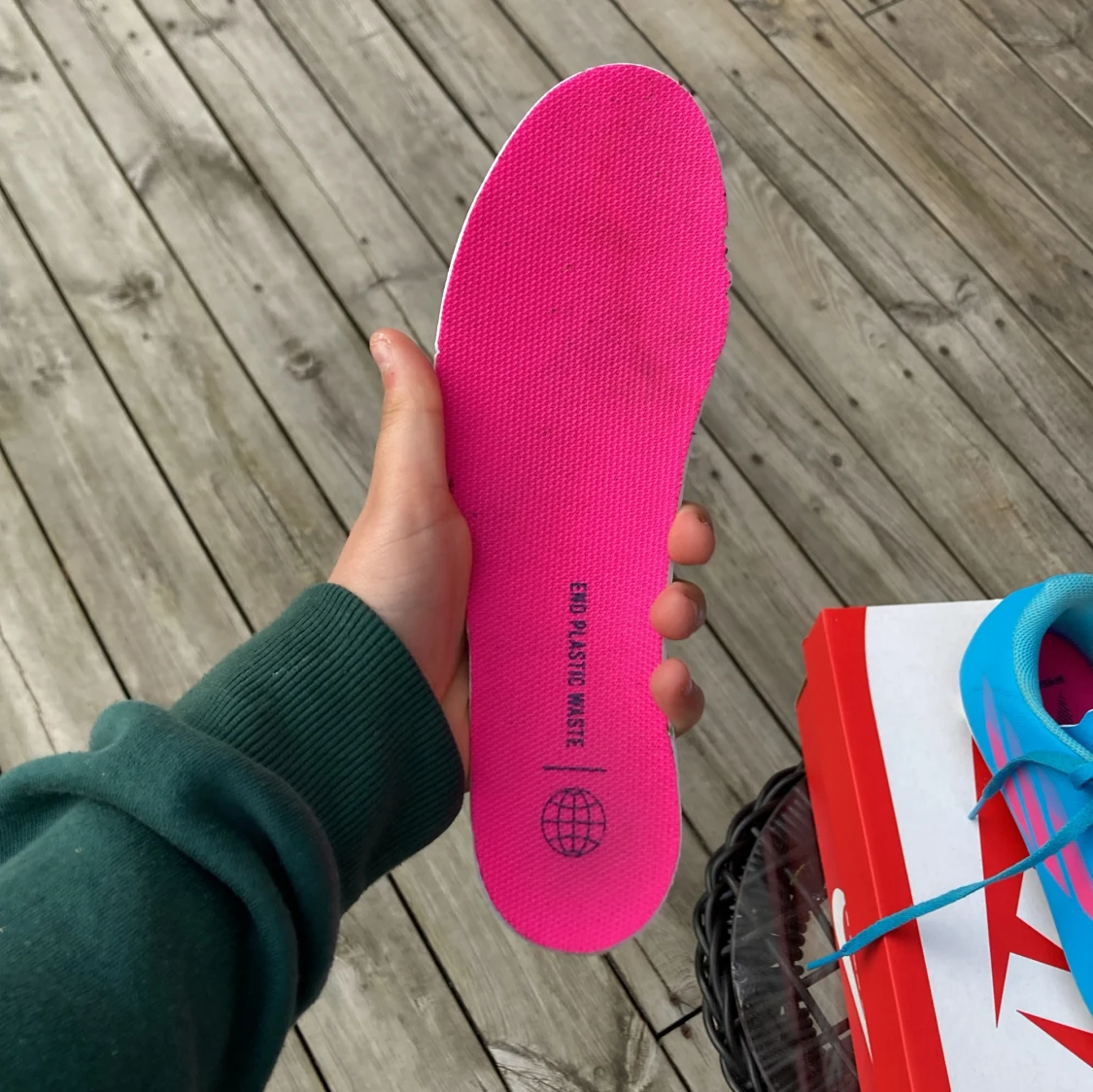 Blå fotbollsskor från Adidas - 2