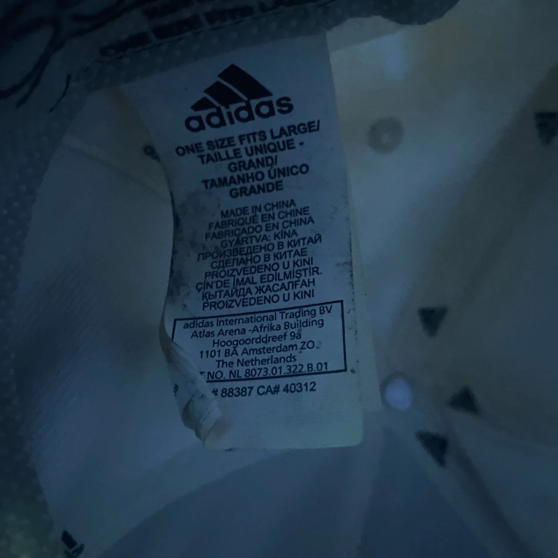 Vit keps från Adidas - 1