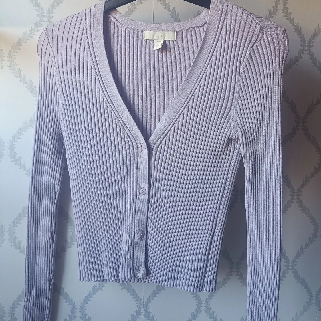 Ljuslila ribbad kofta från H&M - 1