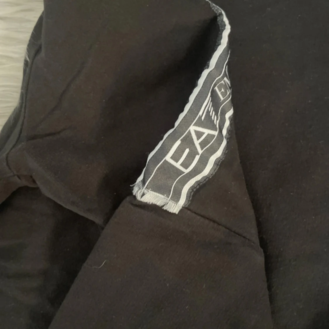 Svart långärmad tröja från Emporio Armani - 3