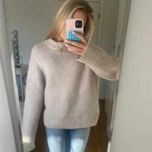 Ljusrosa stickad tröja - Super fin stickad tröja 