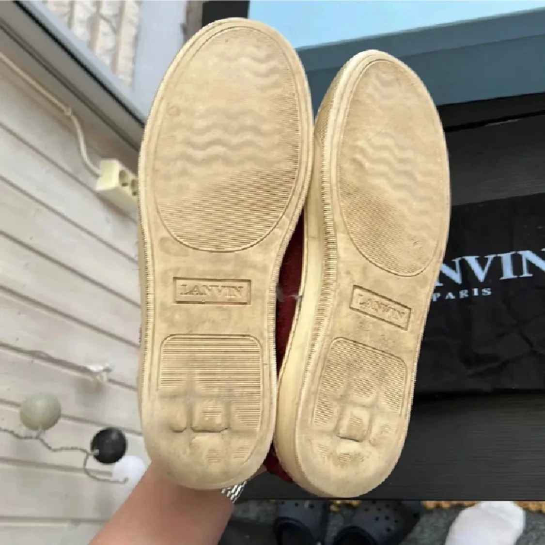 Röda sneakers från Lanvin - 1