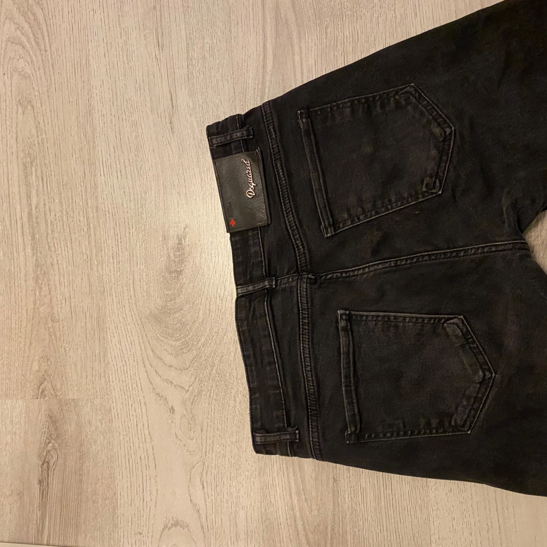 Svarta jeansbyxor från Dsquared2 - 2