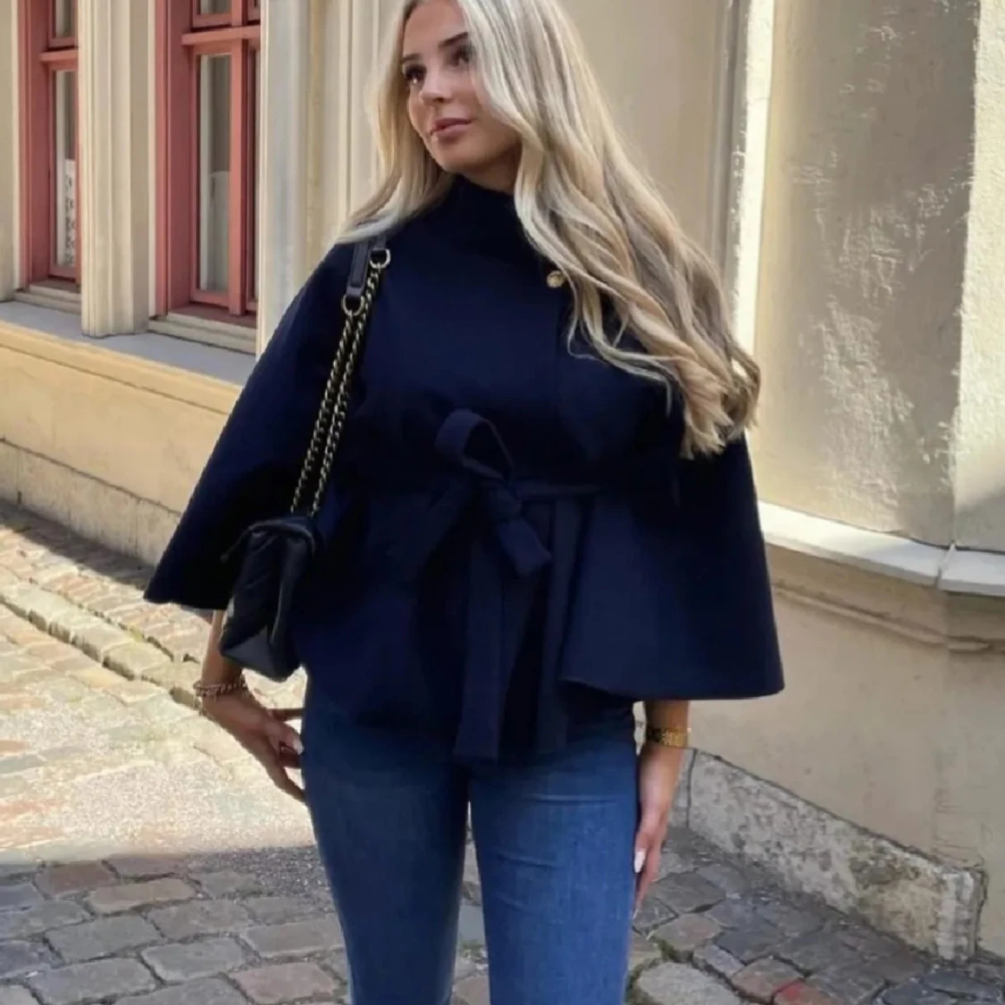 Svart kappa missäy  - 2