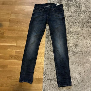 Jack N Jones jeans - Riktigt bra skick slim glenn 