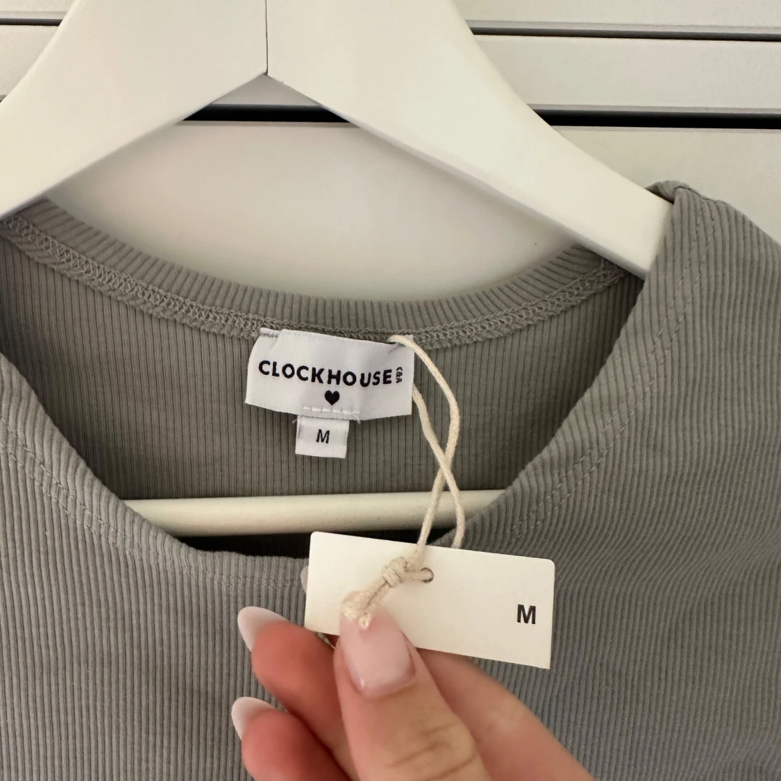 Ribbad croppad topp från Clockhouse - 1
