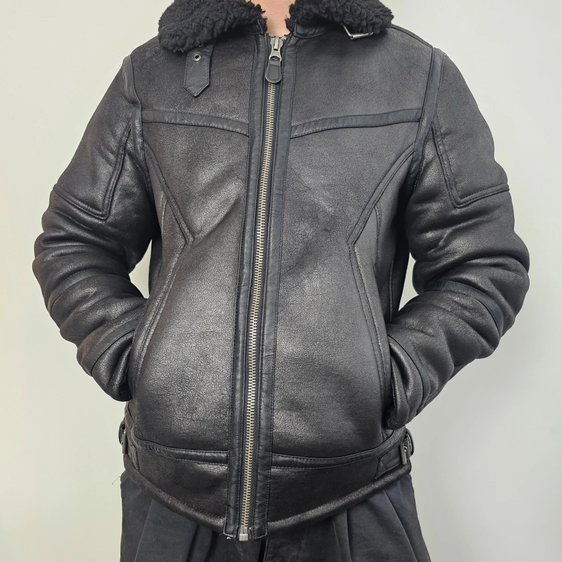 Svart skinnjacka med foder - 2