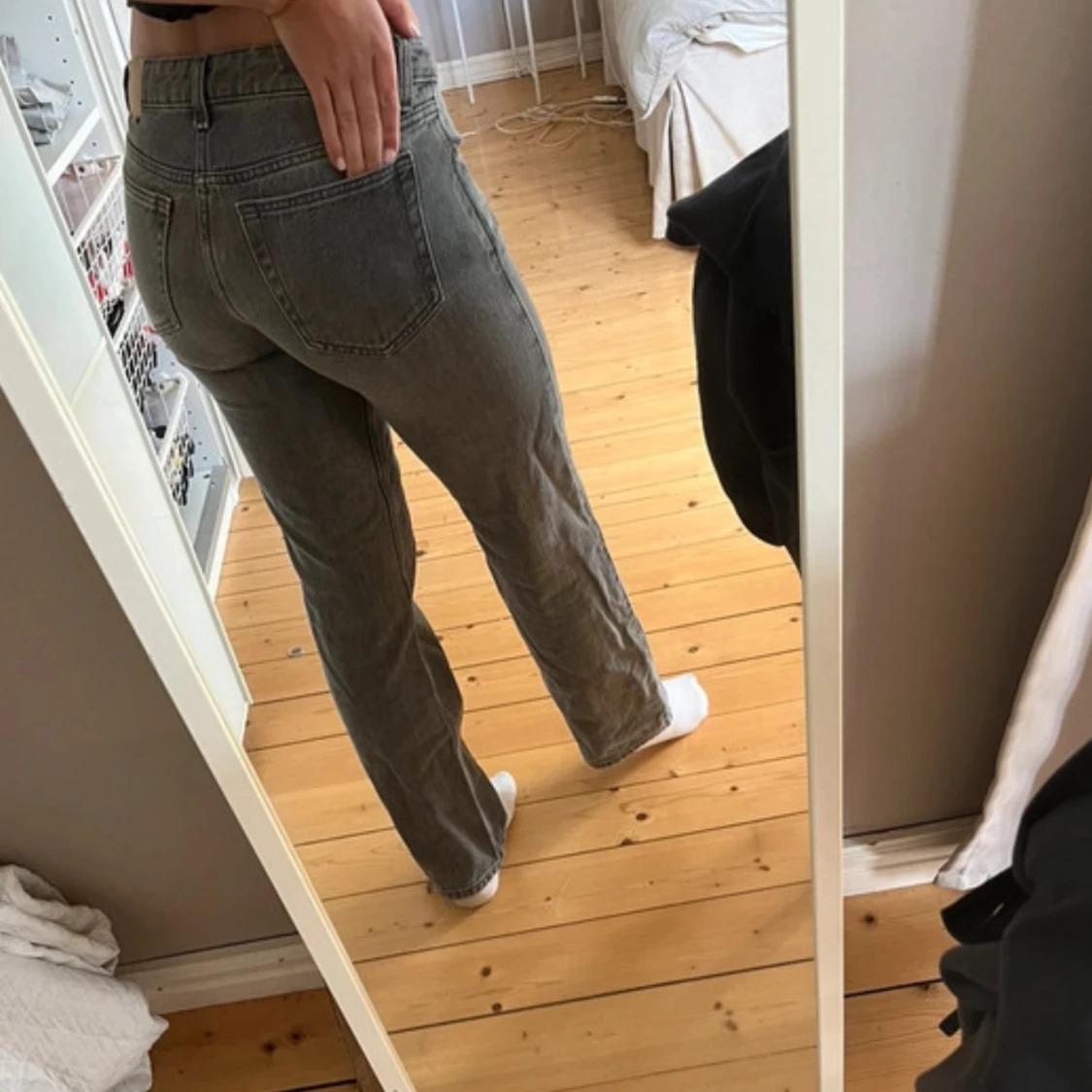 Grå arrow low straight weekday jeans - 1
