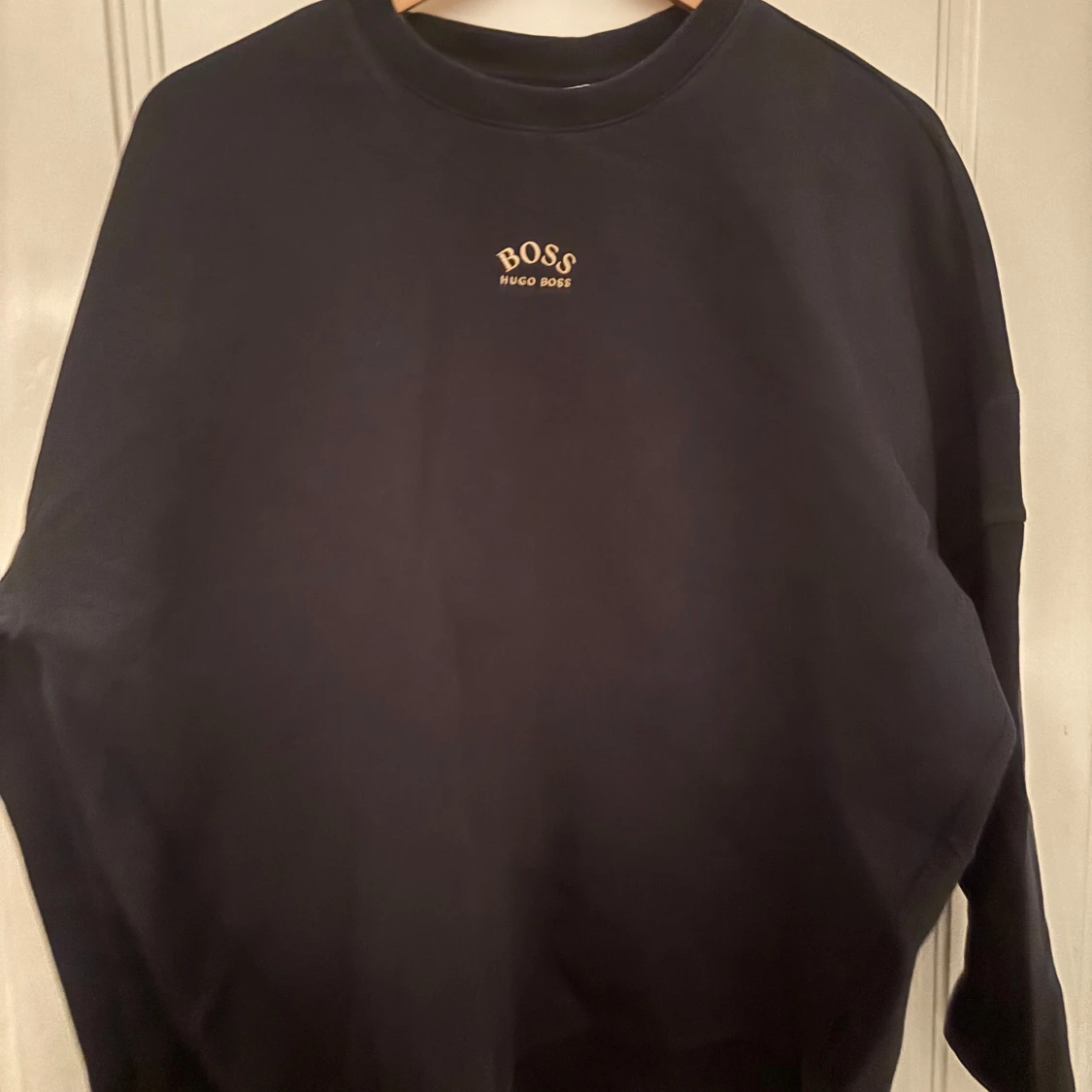 Svart sweatshirt från Hugo Boss