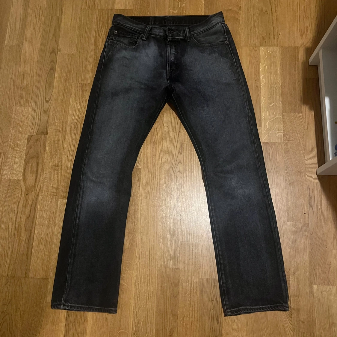 Levi's 501 svarta jeans W30 L30 - 1