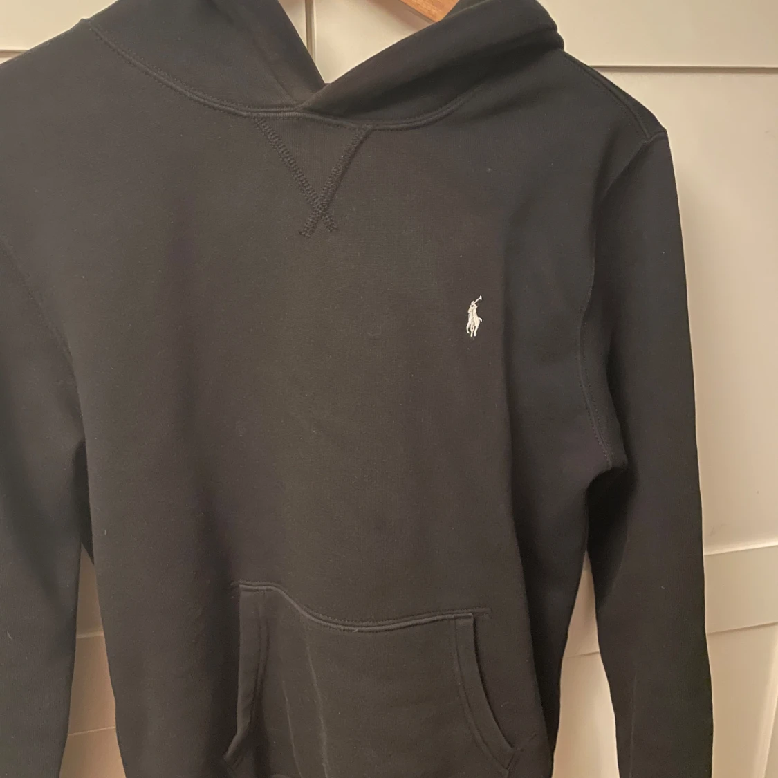 Svart hoodie från Polo Ralph Lauren - 1