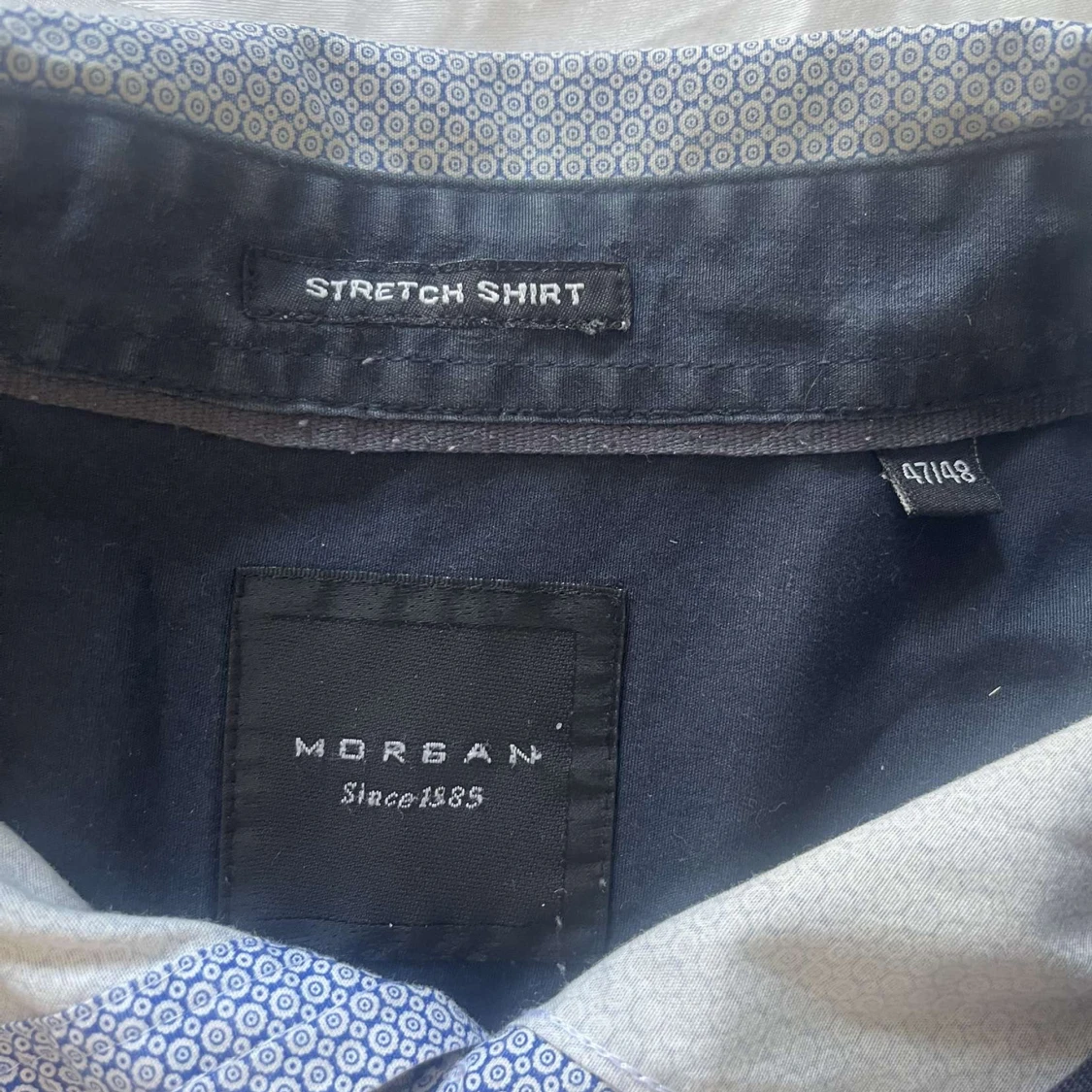 Mönstrad blå skjorta från Morgan - 2