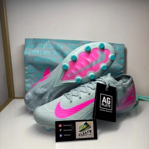 Nike vapor 16 Elite ag  - Påse och box 43or. Köpet görs via Vinted eller utanför appen. Kontakta mig vid frågor 😍