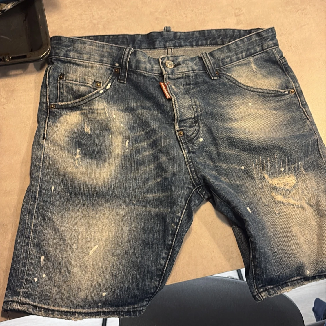 Dsquared2 blå jeansshorts med slitningar - 4