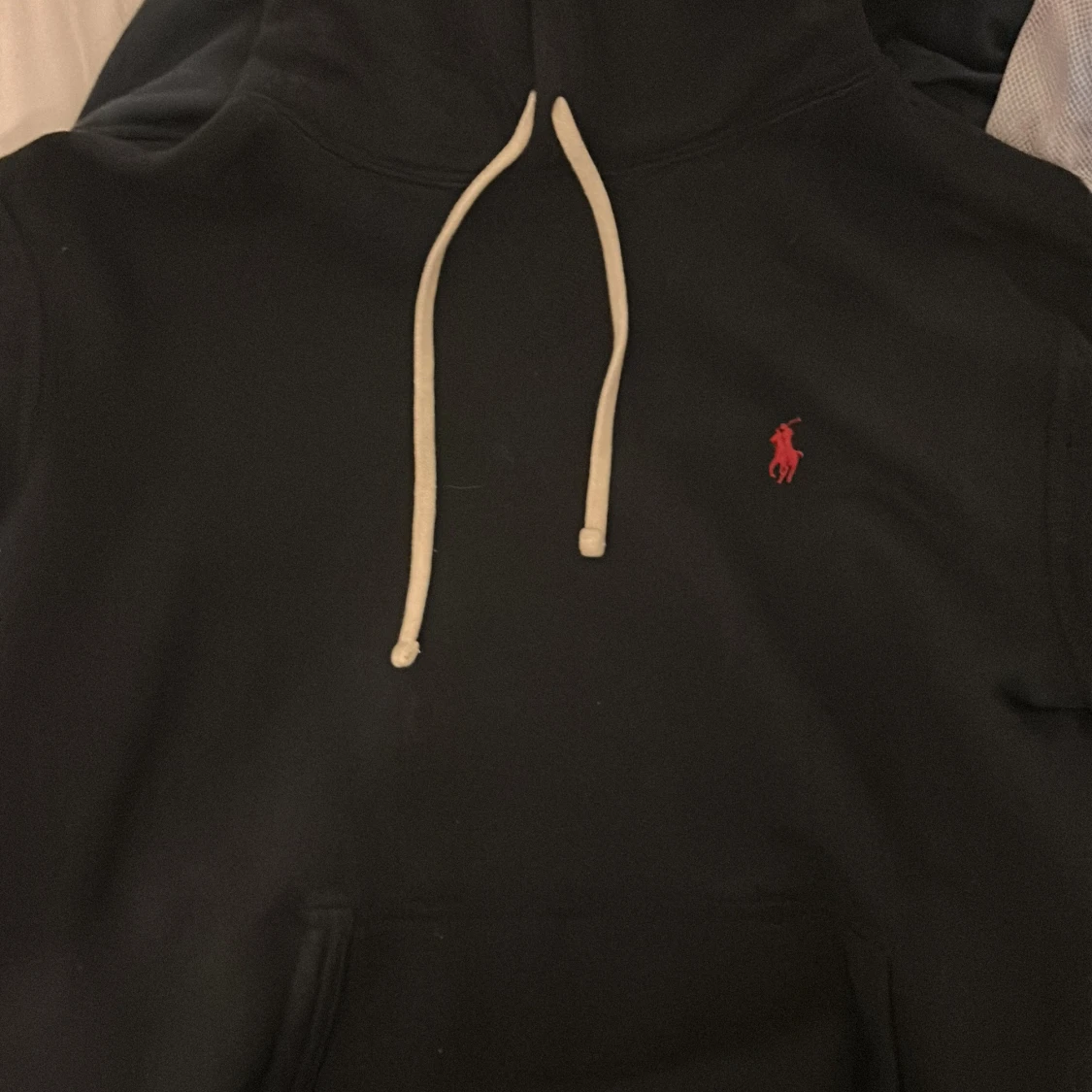 Svart hoodie från Polo Ralph Lauren - 2