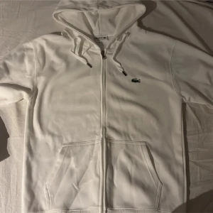 Lacoste  - Storlek M