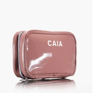 Rosa necessär från CAIA - Säljer nu min jättefina caia necessär, den är mycket eftertraktad och säljs ej längre av Caia!❤️ Den är väl använd men tagits hand om och är i ett mycket fint skick! Har någon enstaka sminkfläck på insidan men ej störigt❤️