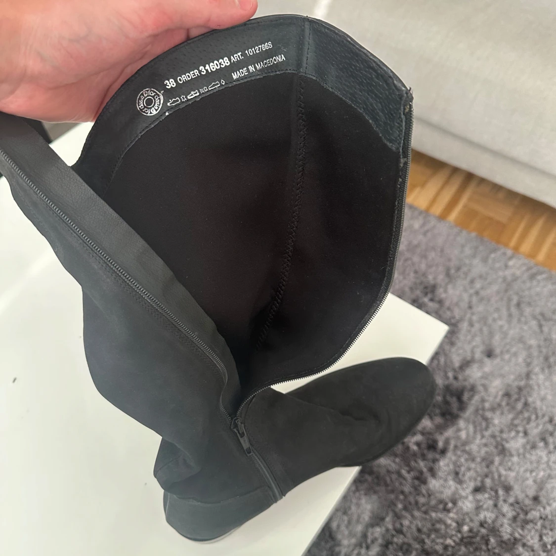 Svarta mockastövlar storlek 38 - 4