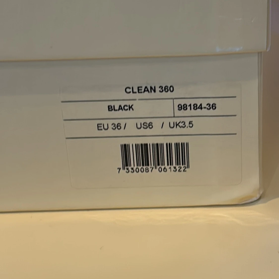 Svarta sneakers från Axel Arigato - 4