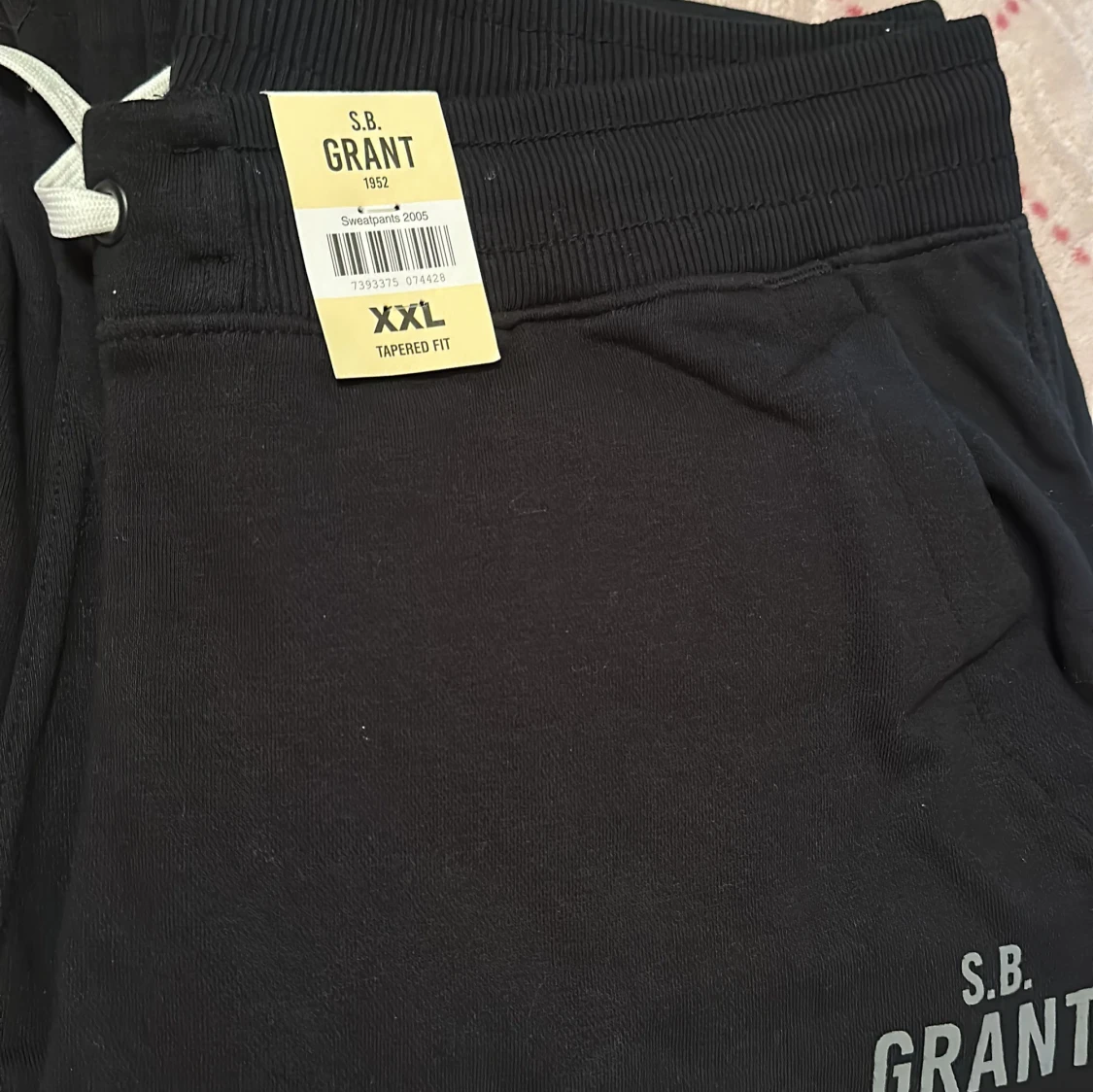 Svarta mjukisbyxor från S.B. Grant