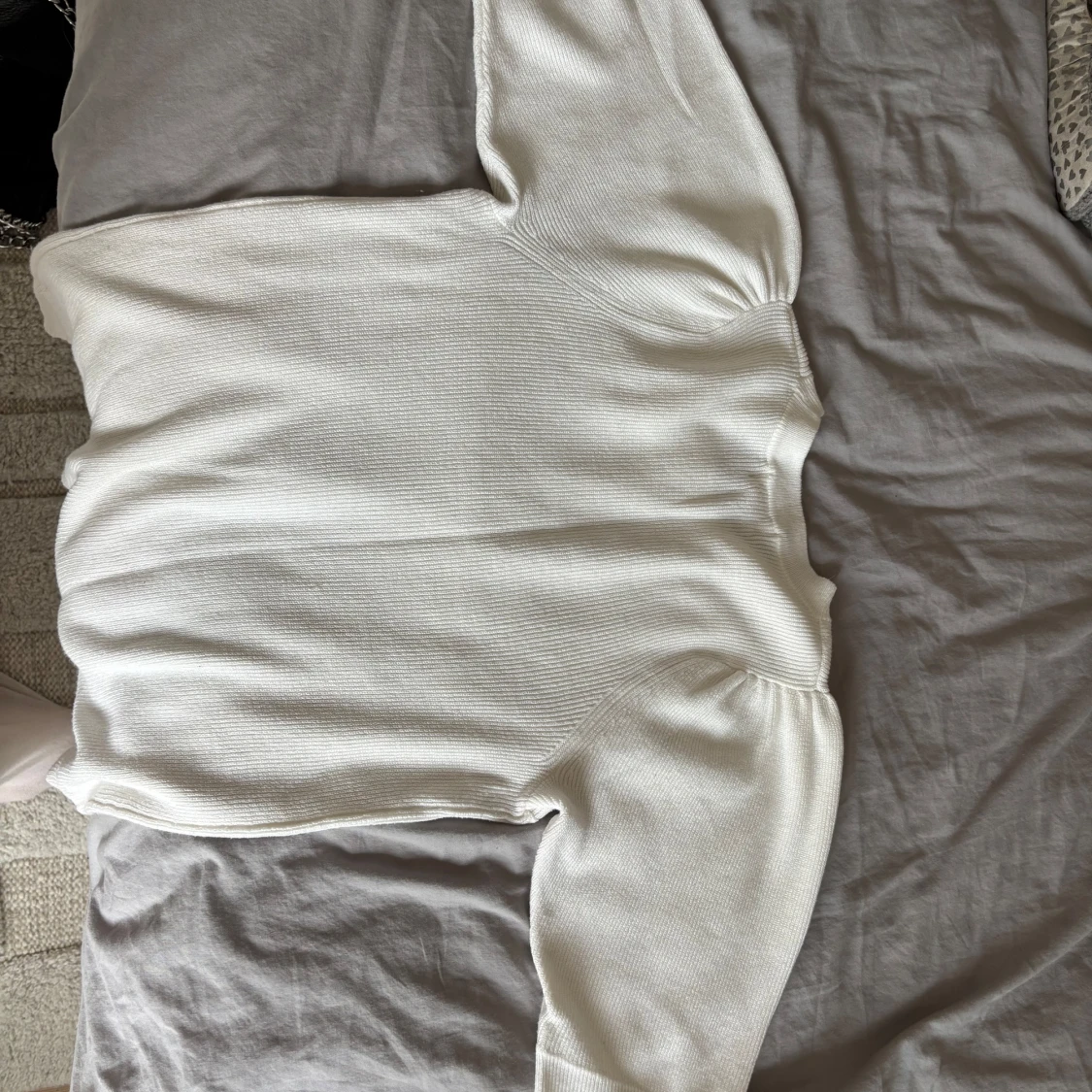 Vit ribbad tröja från Holly & Whyte - 3