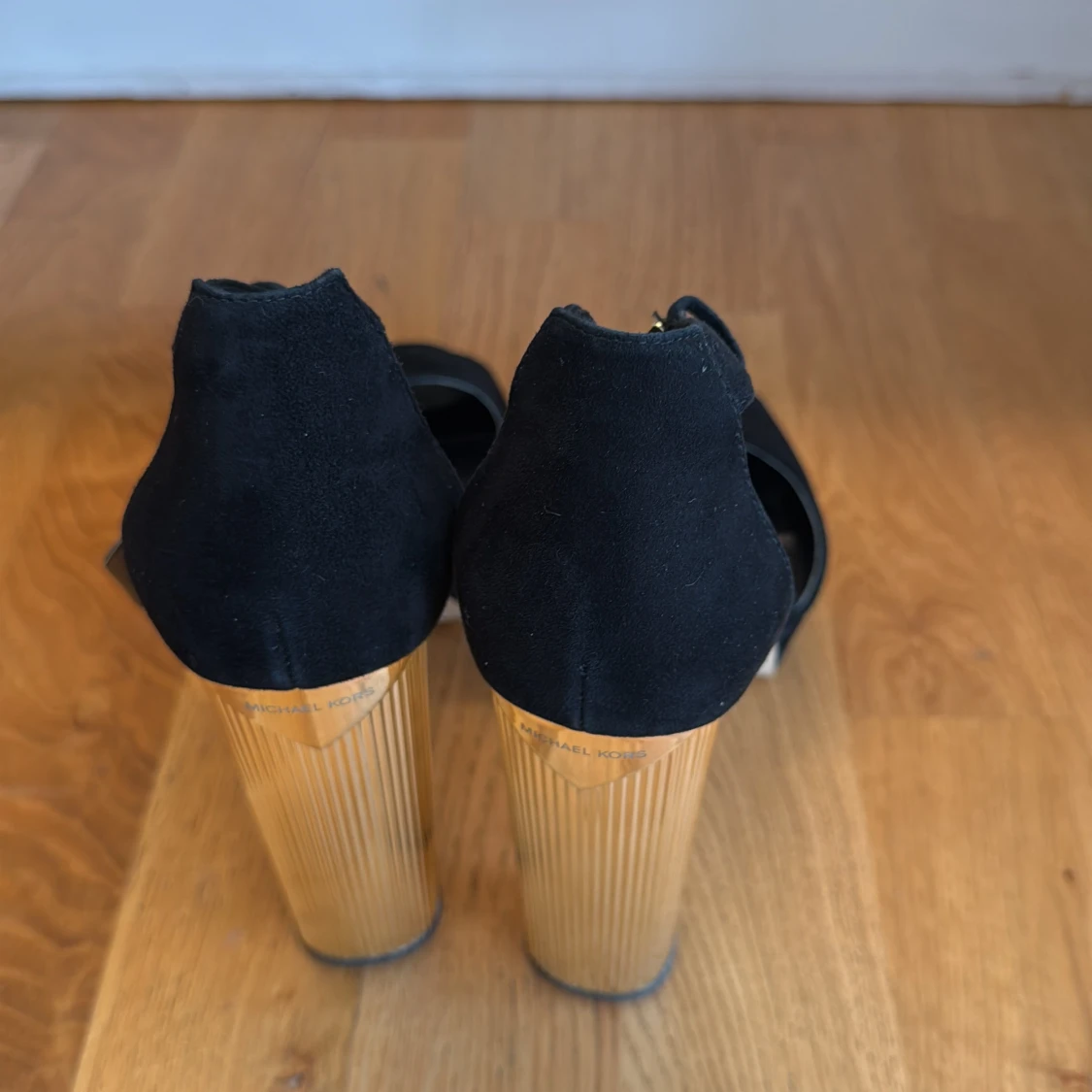 Svarta klackskor från Michael Kors - 1
