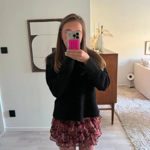 Färgad kjol  - Färgad kjol utan lapp. 