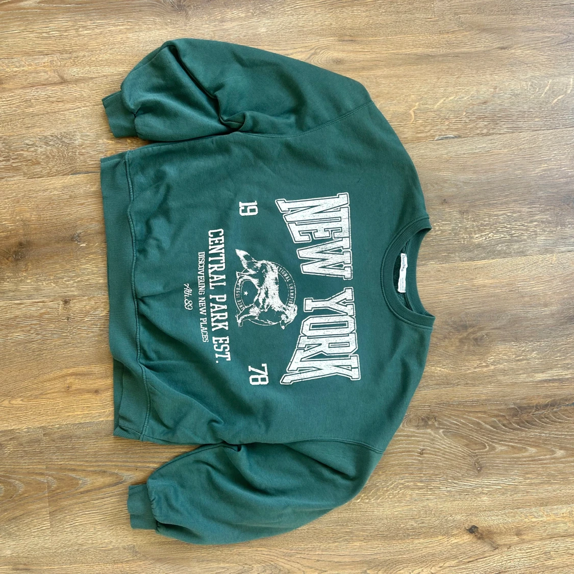 Bershka Sweatshirt Pullover Grön - 3