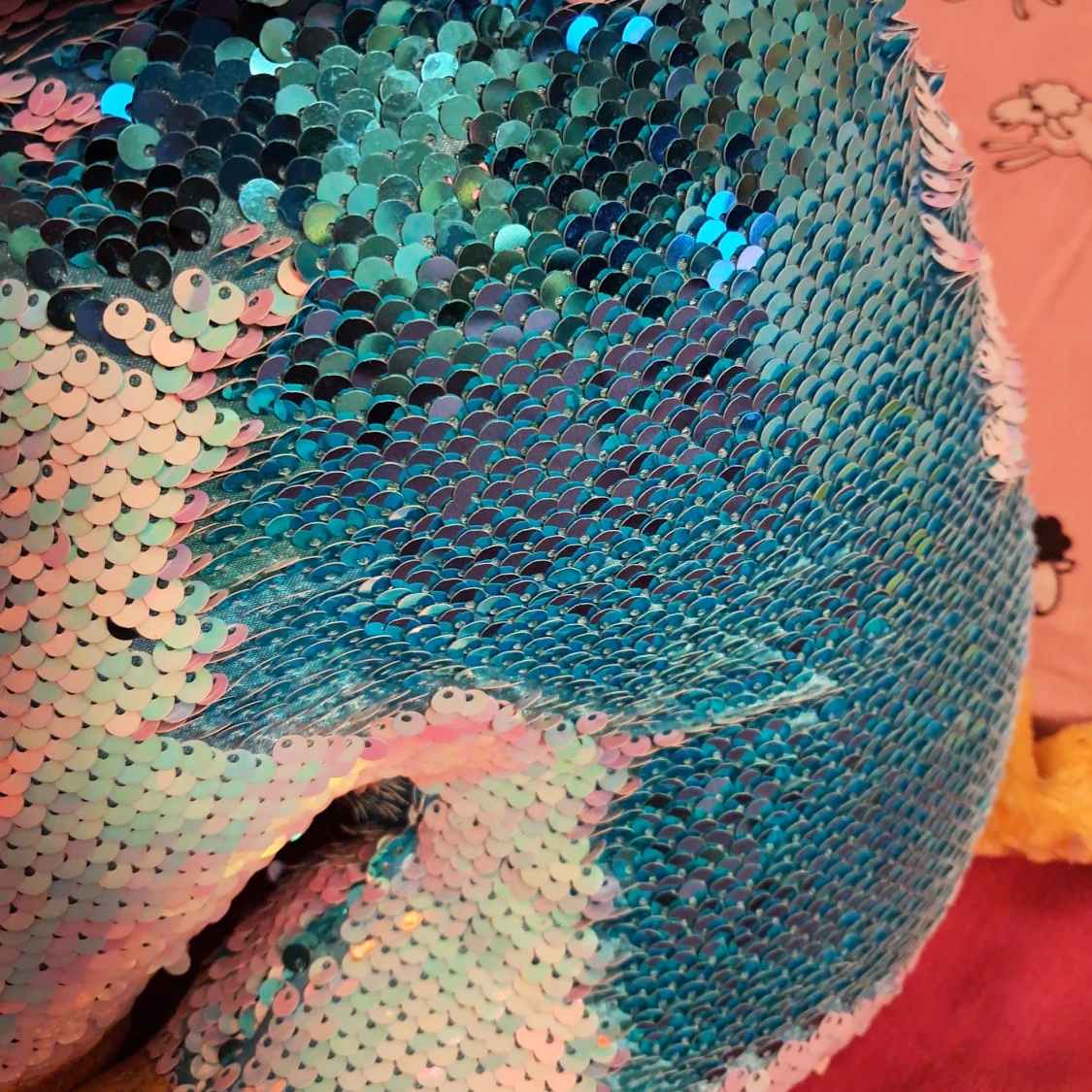 Stor enhörning som byter färg - 3