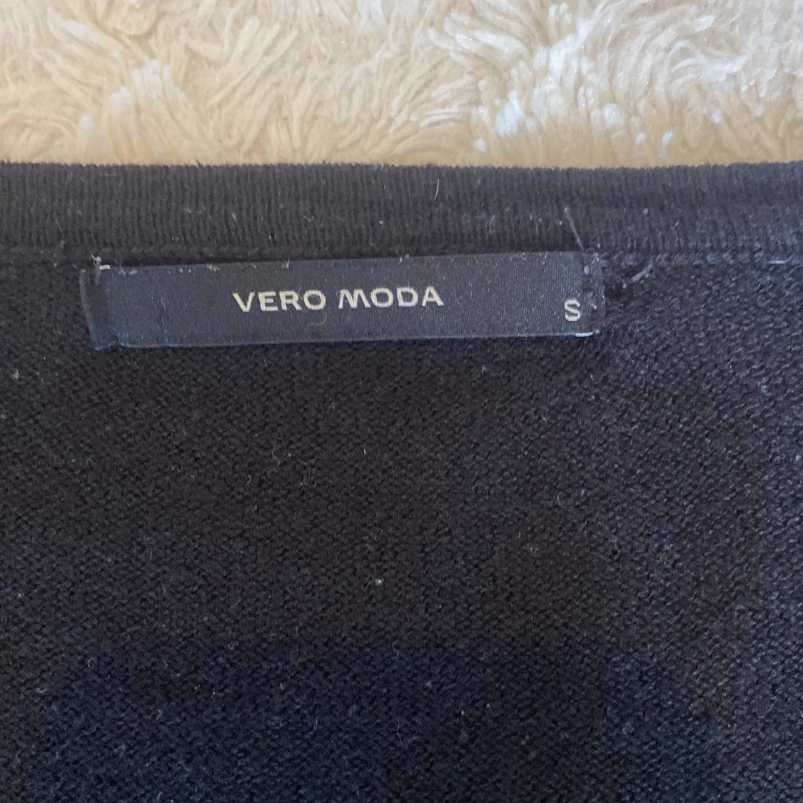 Svart kofta från Vero Moda - 1