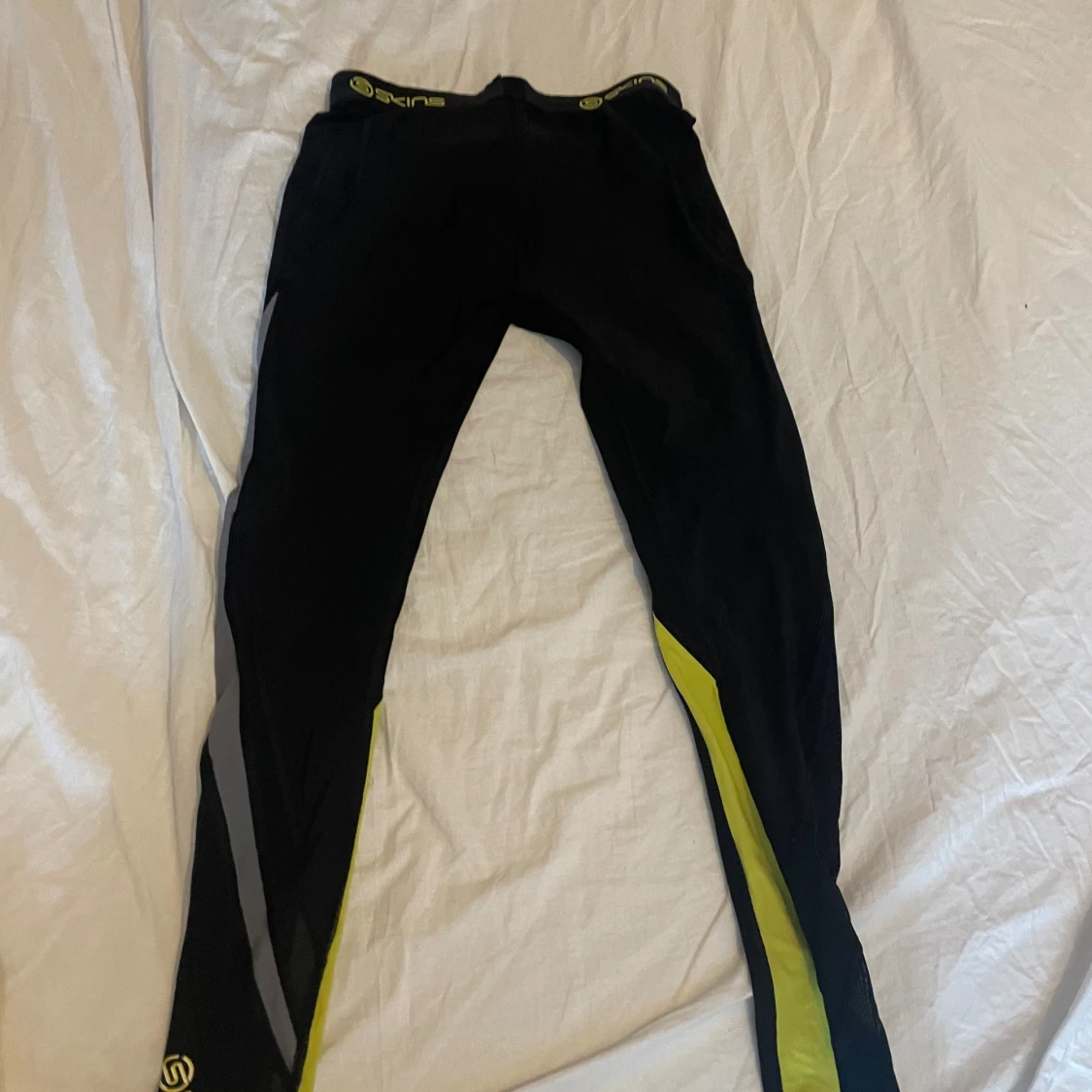 Svarta Skins träningstights S - 1