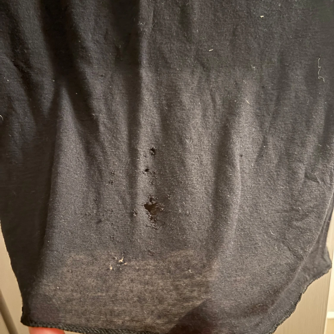 Svart långärmad basic tröja - 1