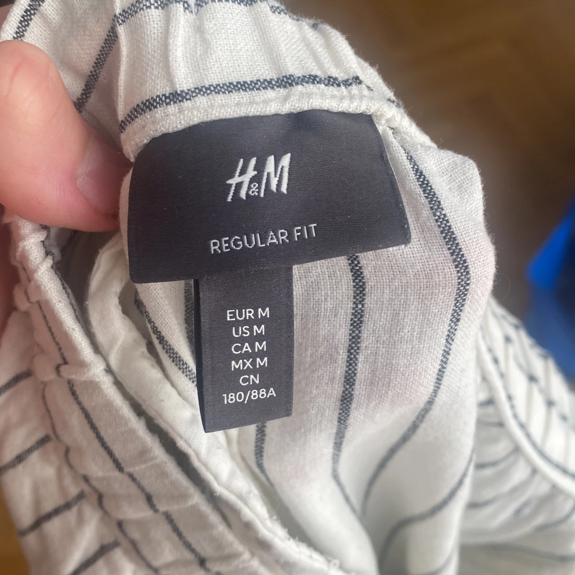 Randiga linnebyxor från H&M, M - 2