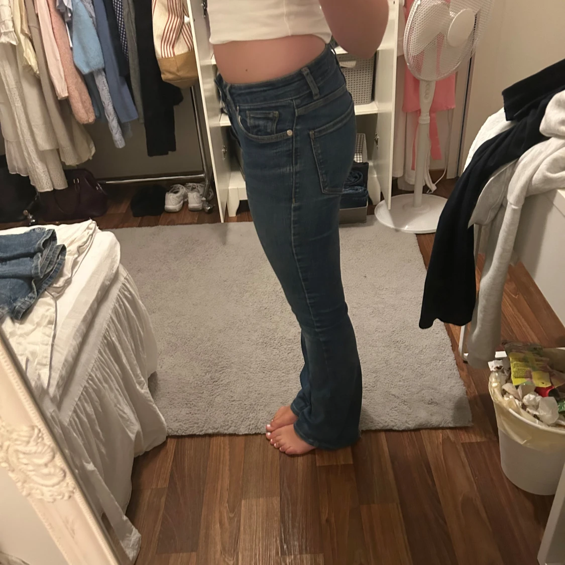 Blå bootcut jeans - 2