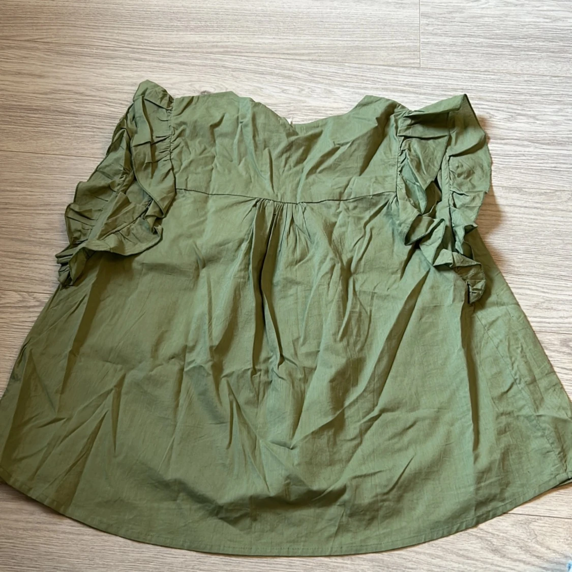 Grön kortärmad blus  - 91