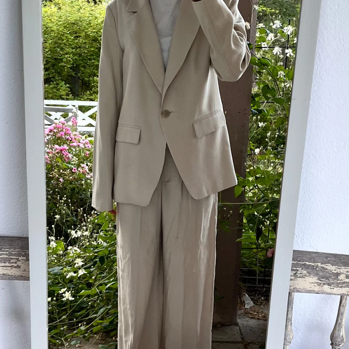 Beige kostym från Kappahl, storlek 36 - 2