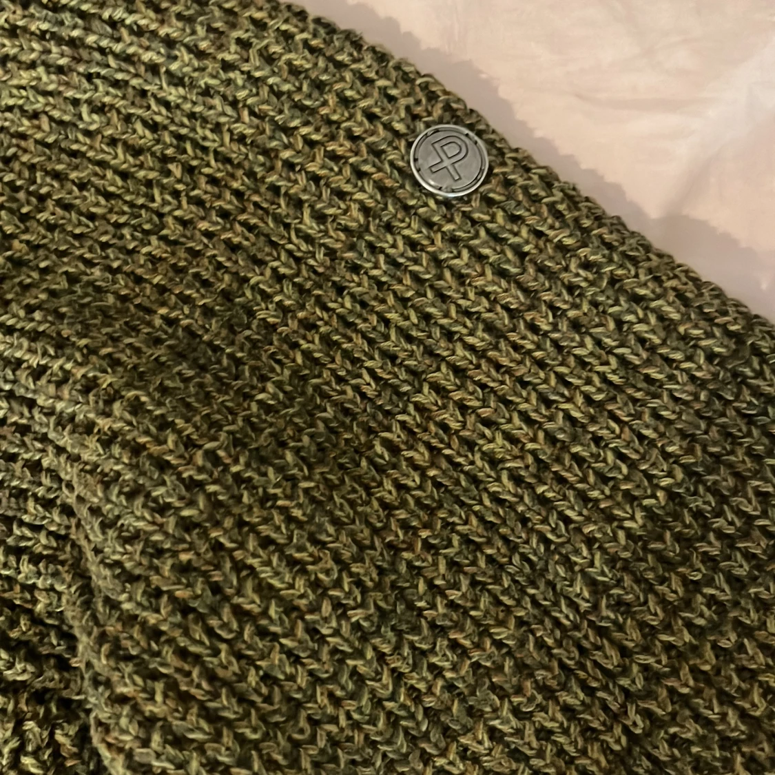 Olivgrön stickad tröja från Pelle P - 2