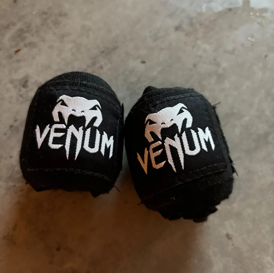 Svarta Venum boxningslindor - 2