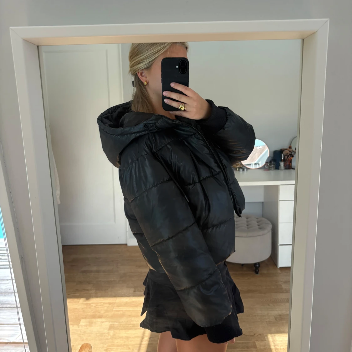 Svart pufferjacka  - 1