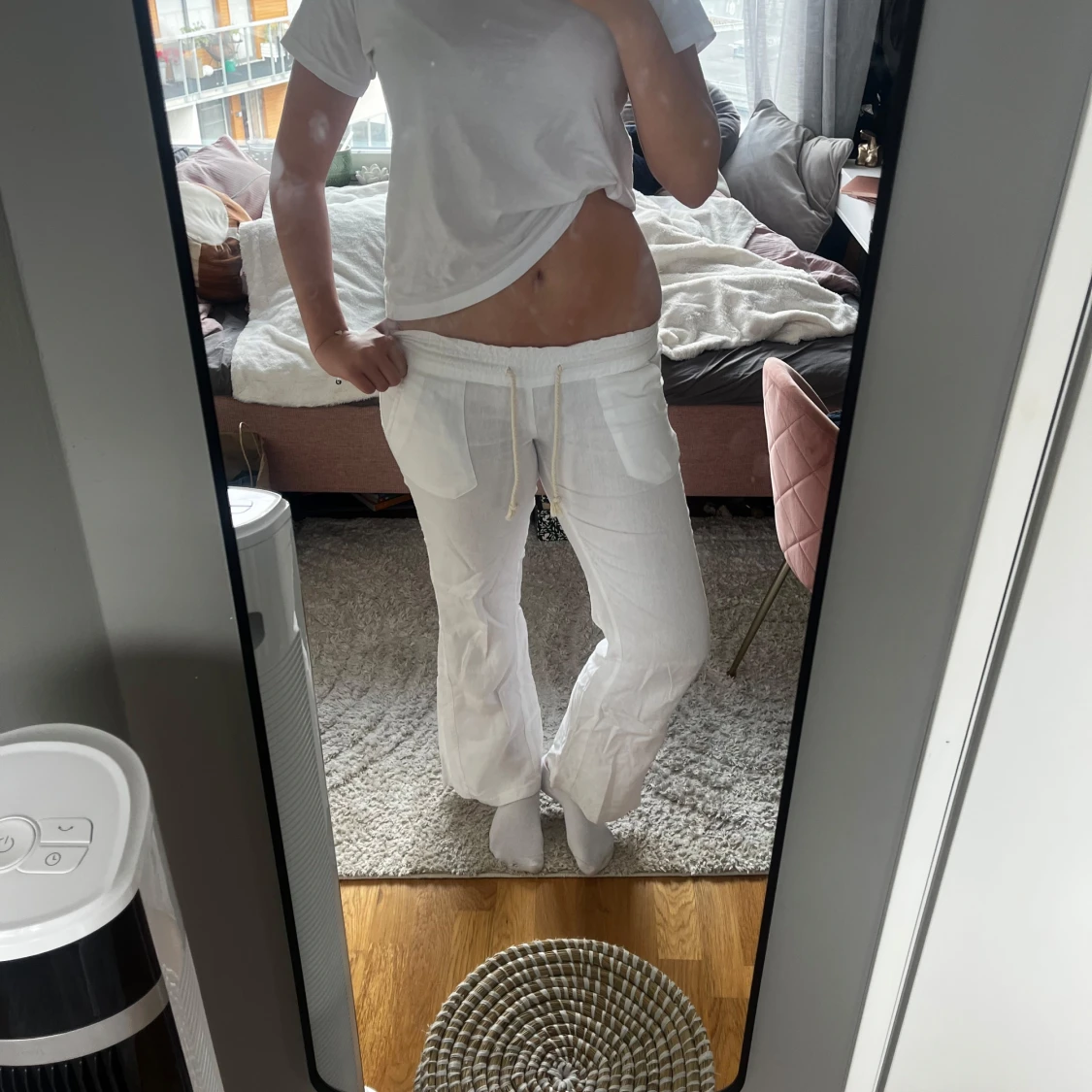 Vita linnebyxor med snörning - 2