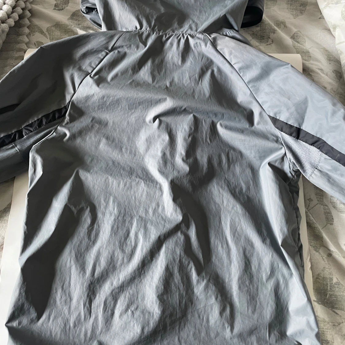 Nike windbreaker  - 2