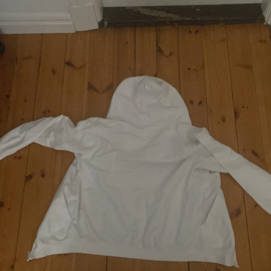 Vit hoodie BLNG LUCID  - 2