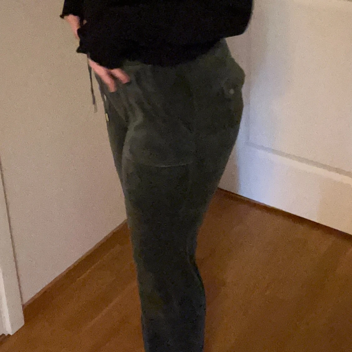 Mörkgröna mjukisbyxor Juicy Couture - 2