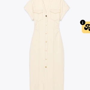 Beige långklänning med knappar - SOS! Söker den a kläning i storlek XL 