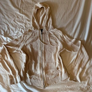 Vintage Beige hoodie från GAP  - storlek XS, perfekt för varma dagar 💕