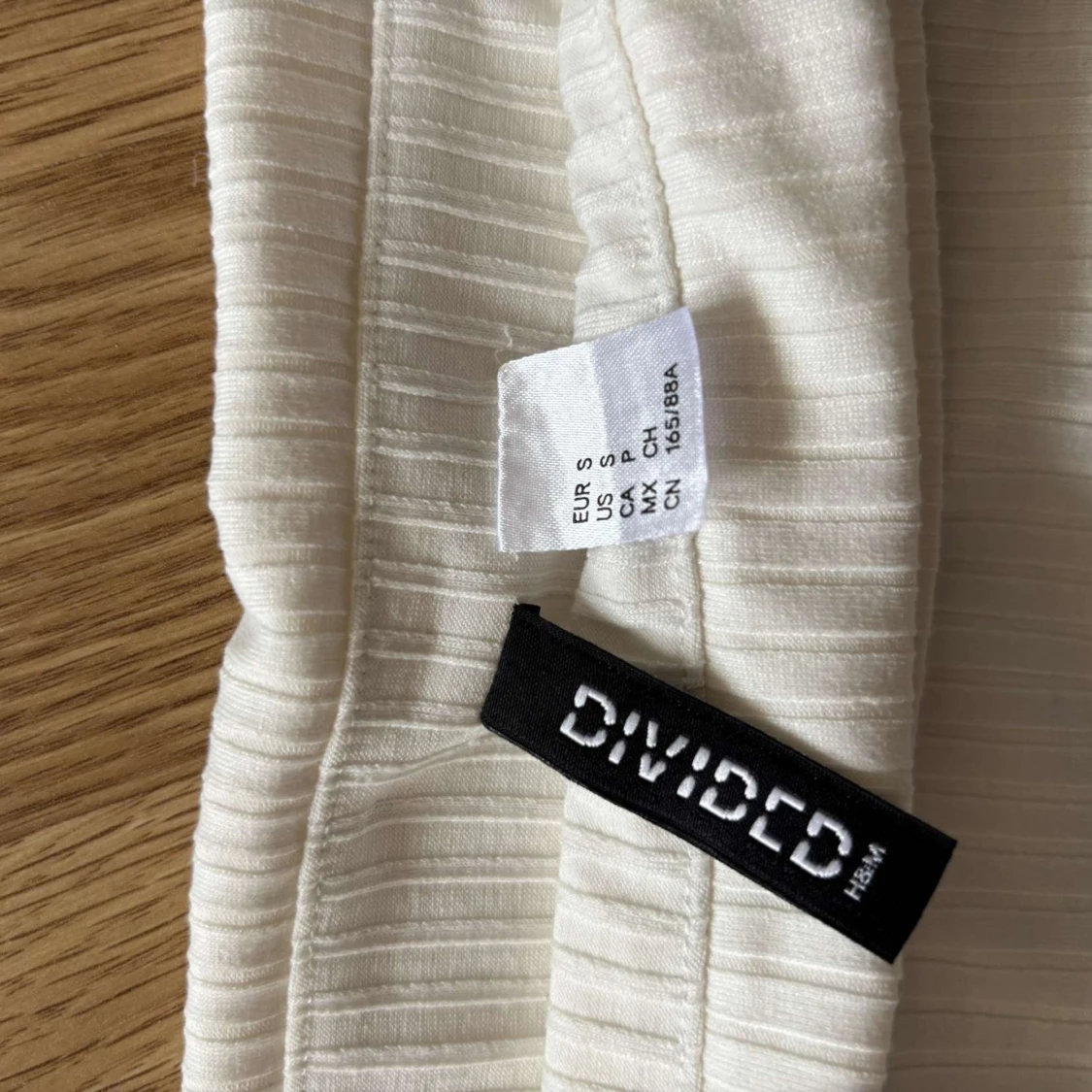 Vit offshoulder topp från H&M - 1