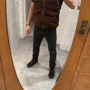 Replay jeans  - Ett par snygga jeans från Replay i storlek W31 L34 i modellen anbbas 